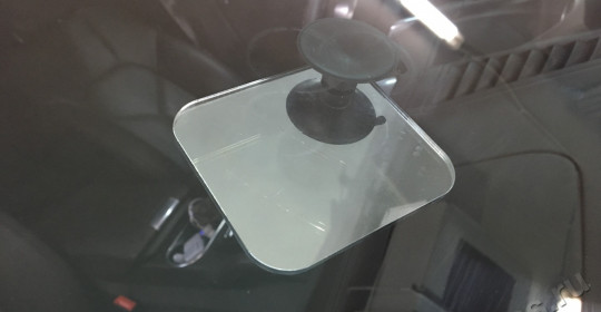 Ремонт многолучевой трещины лобового стекла на автомобиле Porsche Cayenne